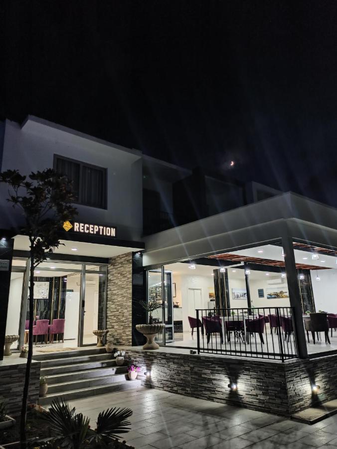 Hotel Halibas Ulcinj Exterior foto